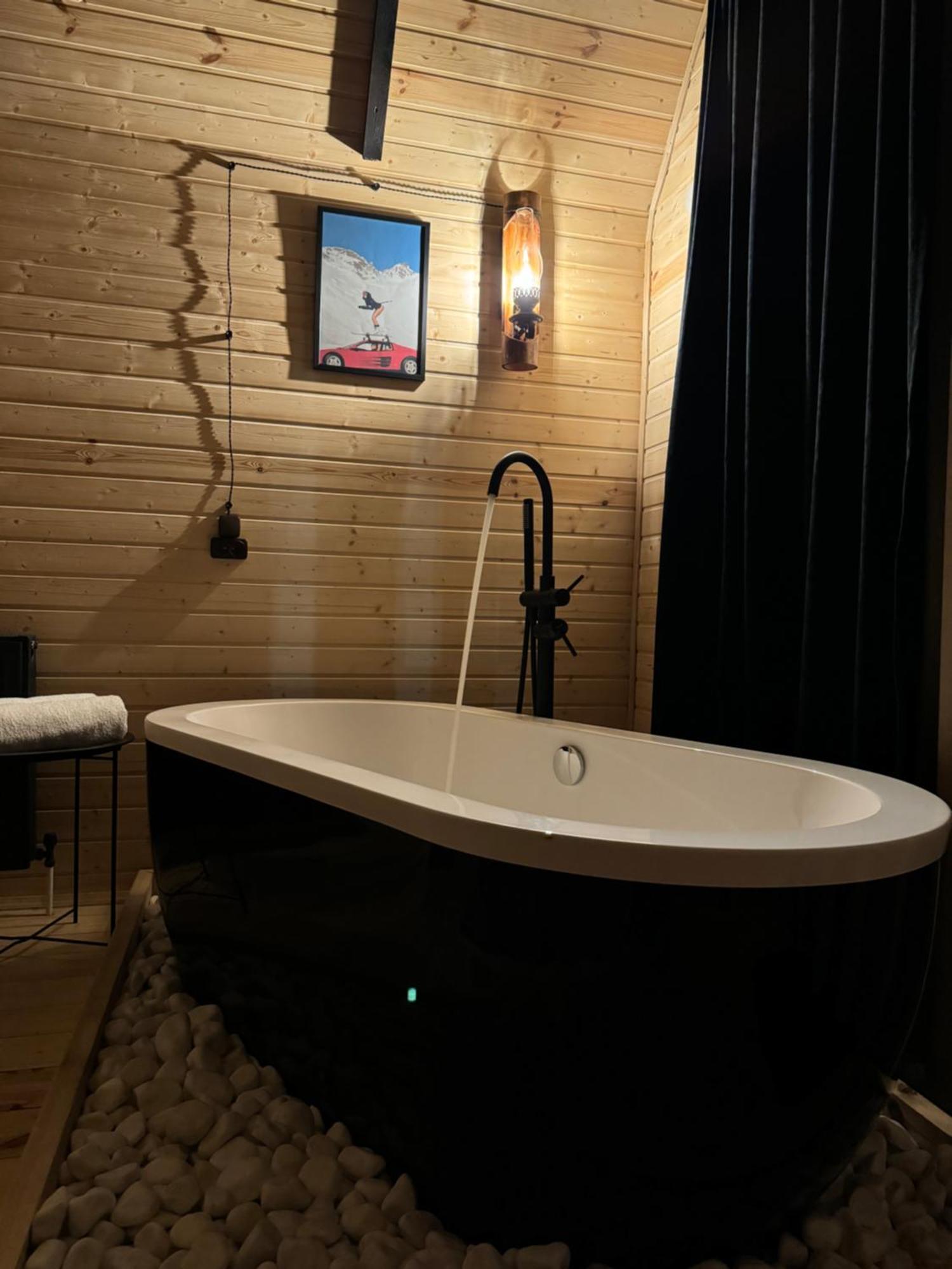 Outdoor Cottages Kazbegi Екстер'єр фото