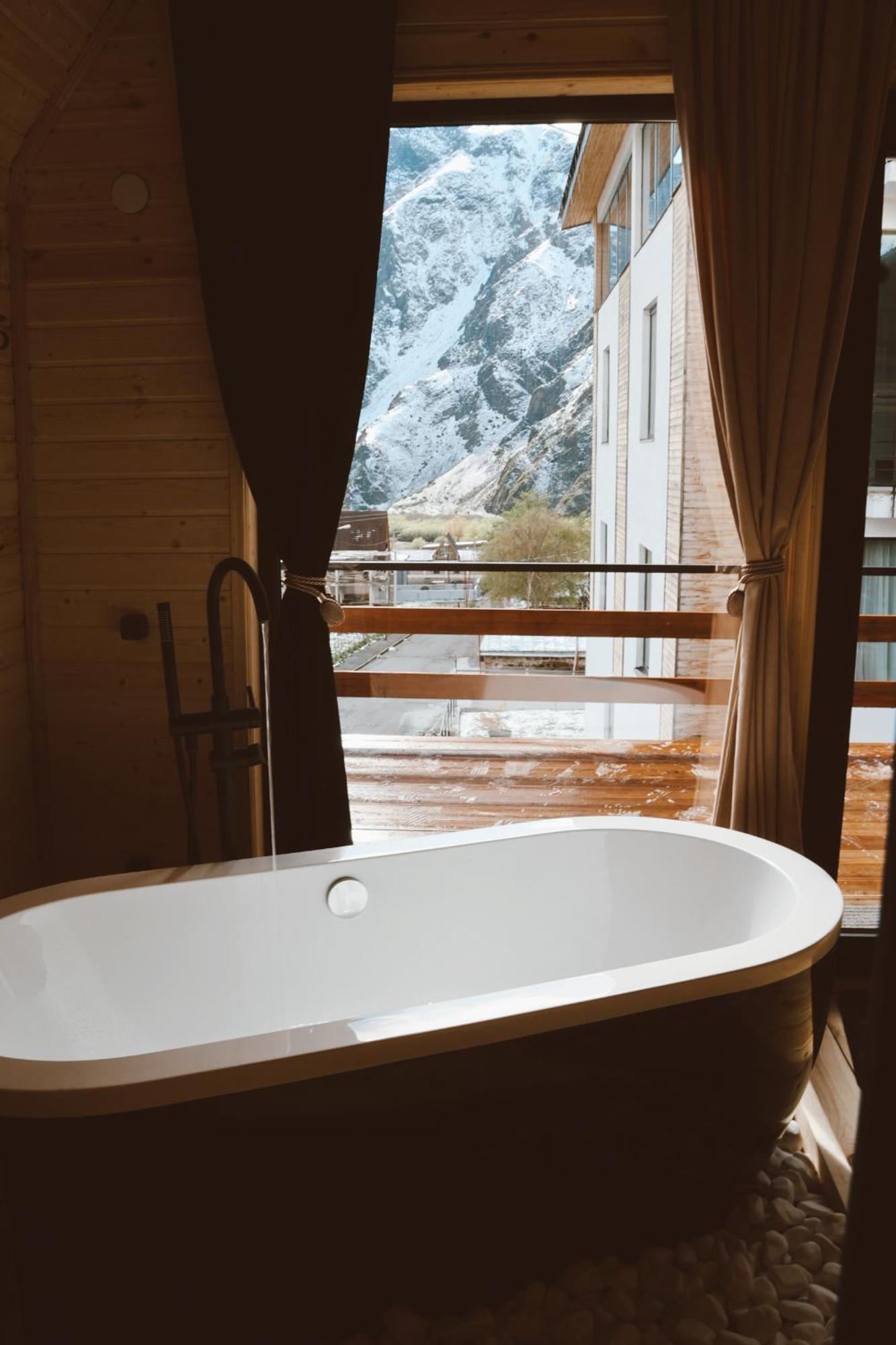 Outdoor Cottages Kazbegi Екстер'єр фото